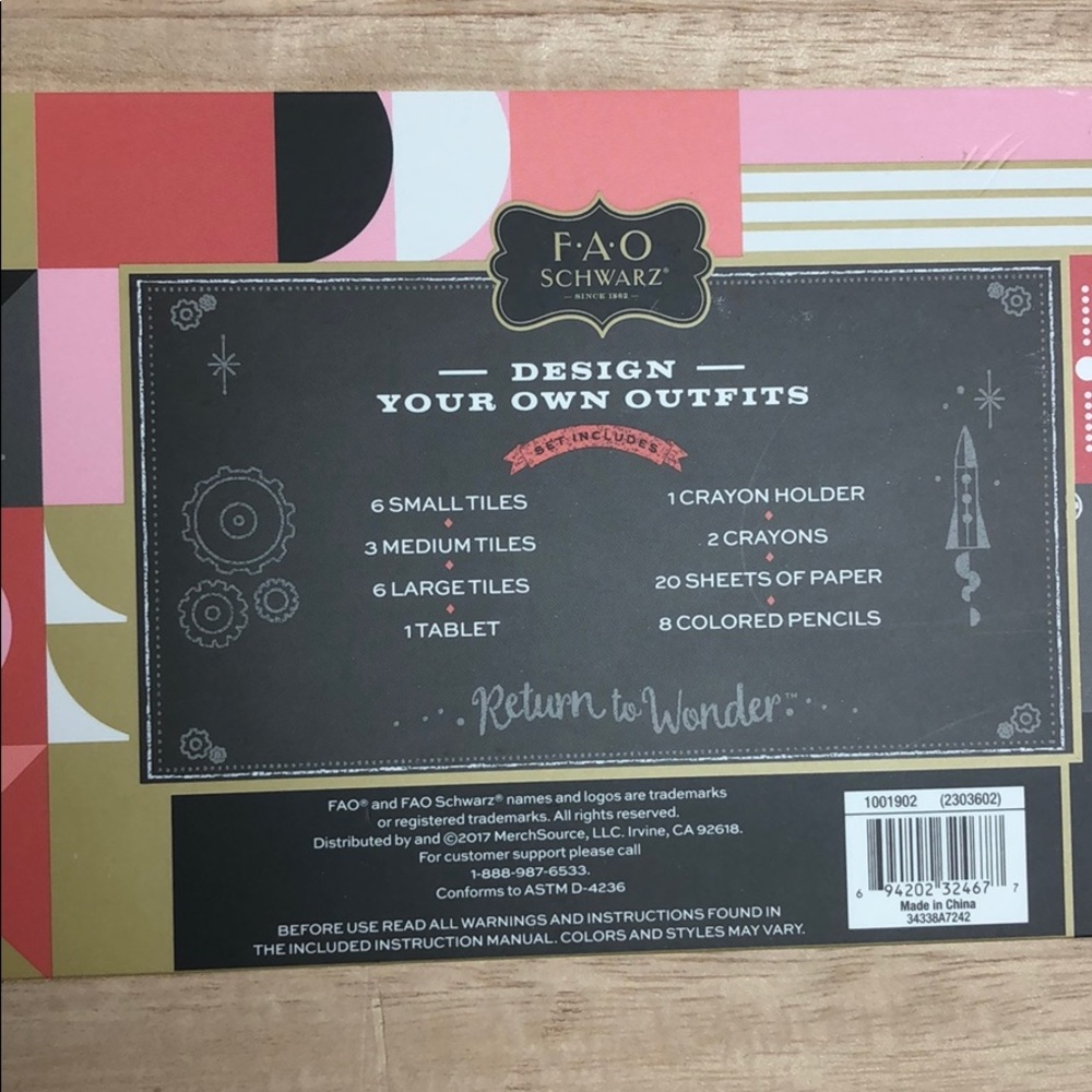 FAO Schwartz Fashion Design Activity Set - Picture 5 of 5